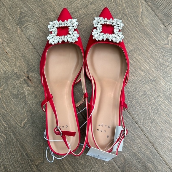 Target Annette Womens Slingback Heels A New Day Red Satin Rhinestone Size 7.5 - Picture 4 of 11